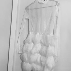 white feather skirt bodycon dress